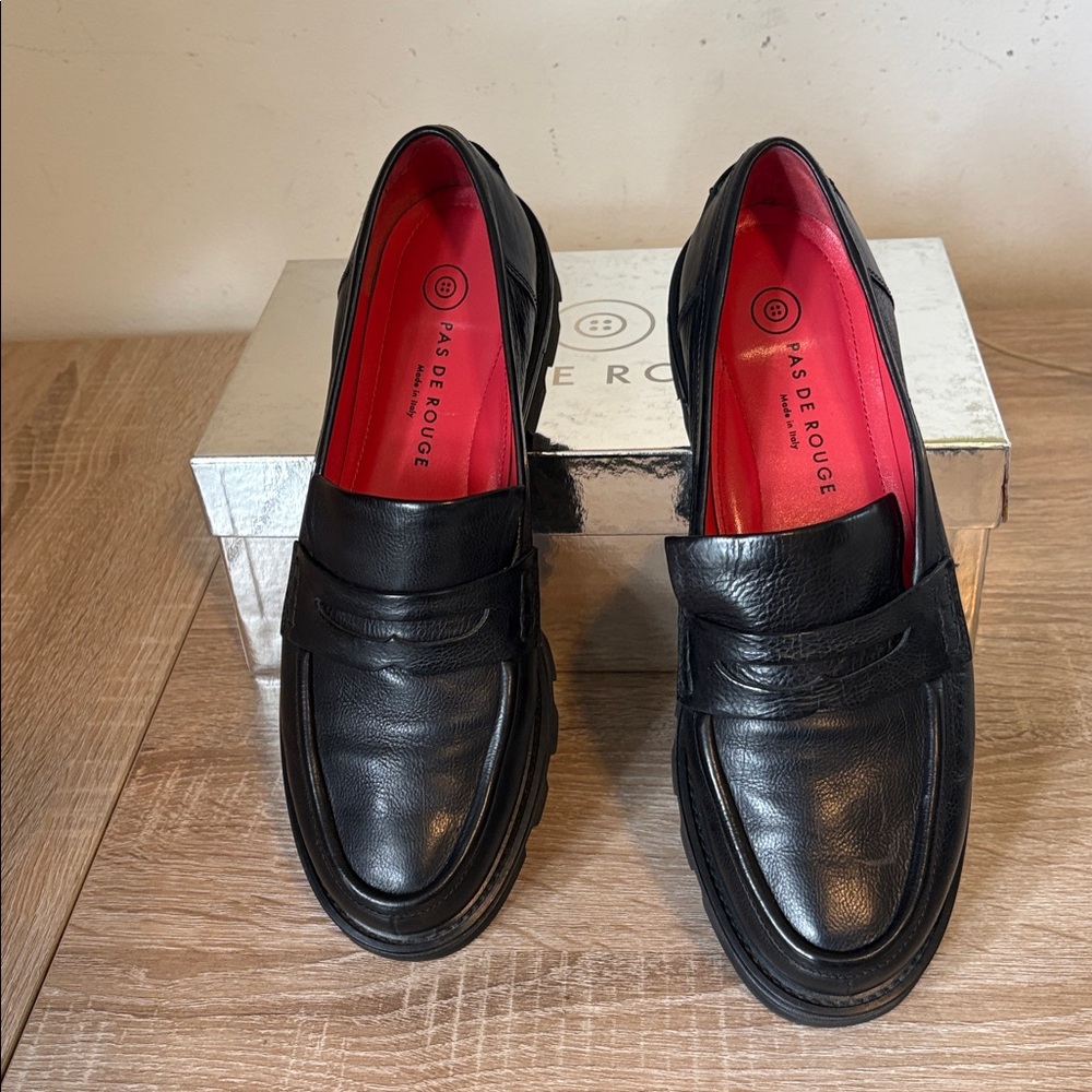 Pas de Rouge Marta Soft Calf Nero Loafer NWT - Picture 5 of 16